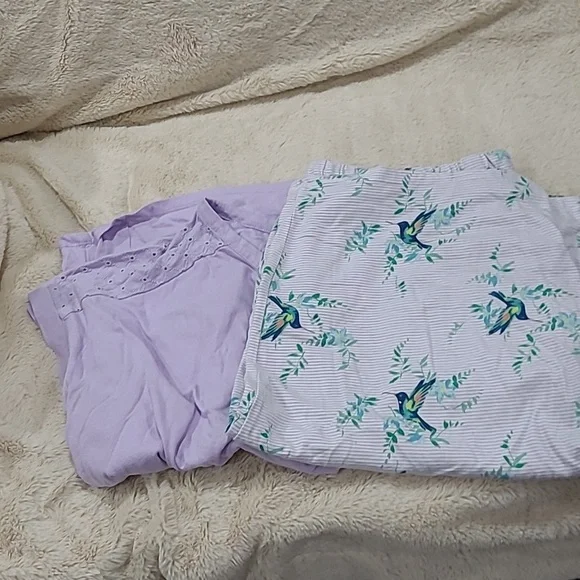 2 Sets Croft & Barrow & 1 Pair Of Pants - Picture 2 of 11